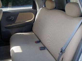 2005 Nissan Note Photos