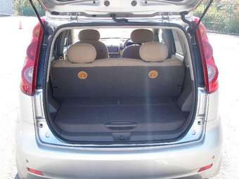 2005 Nissan Note Wallpapers