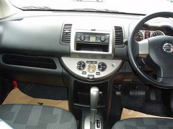 2005 Nissan Note Pictures