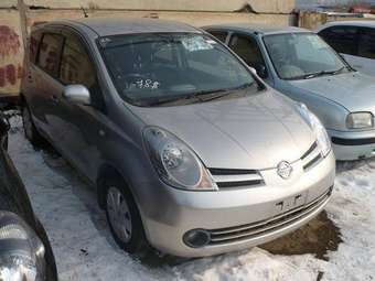 2005 Nissan Note