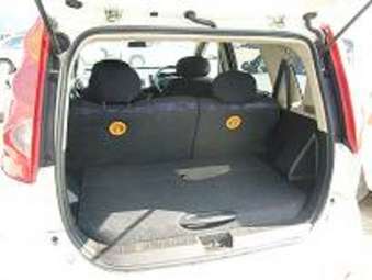 2005 Nissan Note Pictures