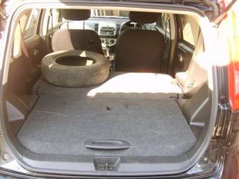 2005 Nissan Note Images