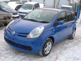 2005 Nissan Note Photos