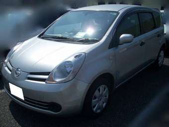 2005 Nissan Note Pics