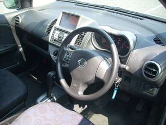 2005 Nissan Note Photos