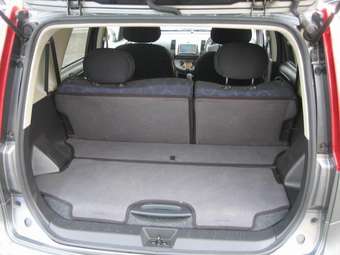 2005 Nissan Note Pictures