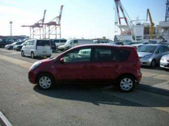 2005 Nissan Note Pics
