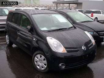 2005 Nissan Note Pictures