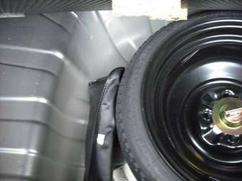 2005 Nissan Note Images