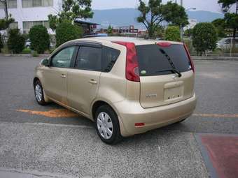 2005 Nissan Note Pictures