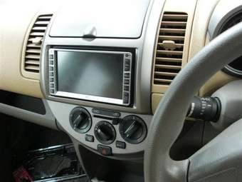 2005 Nissan Note Images