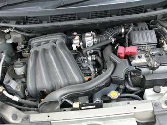 2005 Nissan Note Pics