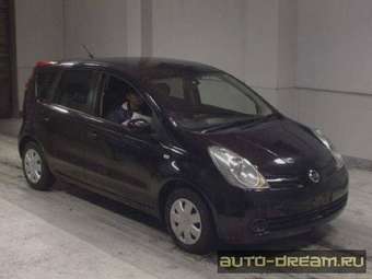 2005 Nissan Note Photos