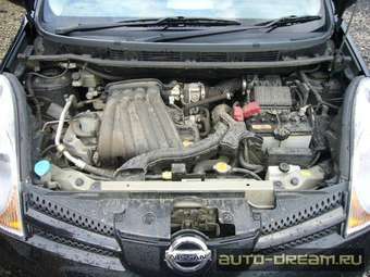 2005 Nissan Note Pics