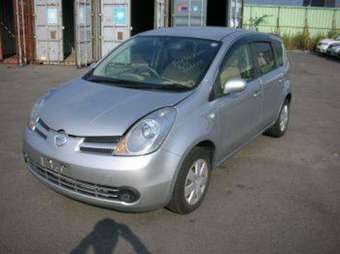 2005 Nissan Note Images