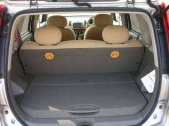 2005 Nissan Note Photos