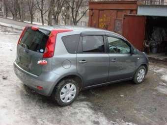 2005 Nissan Note Photos
