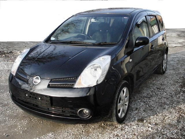 2005 Nissan Note