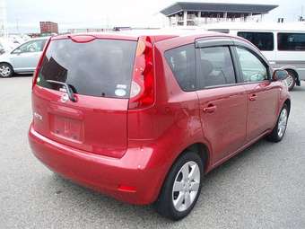 2005 Nissan Note Photos