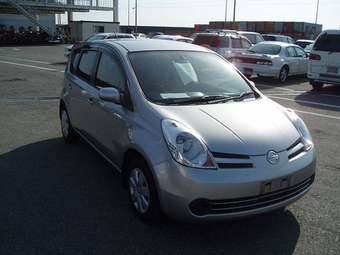 2005 Nissan Note Pictures