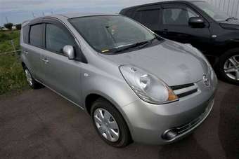 2005 Nissan Note Pics