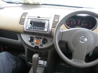 2005 Nissan Note Photos