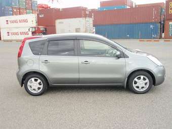 2005 Nissan Note Photos