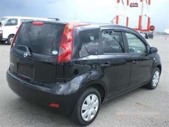 2005 Nissan Note Photos