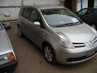 2005 Nissan Note Pictures