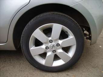 2005 Nissan Note Photos
