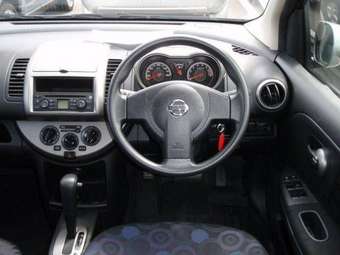 2005 Nissan Note Pictures