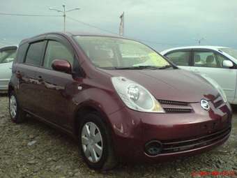 2005 Nissan Note Photos