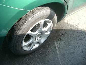 2005 Nissan Note Pics