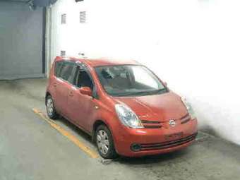 2005 Nissan Note Images