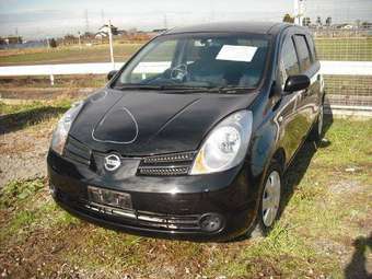 2005 Nissan Note Pics