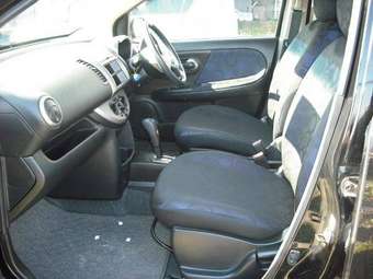 2005 Nissan Note Pictures