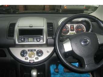 2005 Nissan Note Photos
