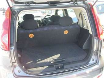 2005 Nissan Note Pictures