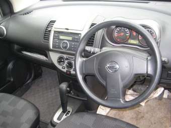 2005 Nissan Note Pics