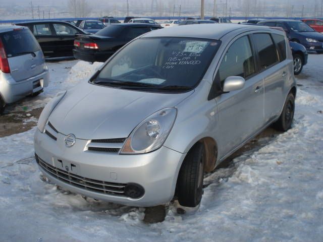 2005 Nissan Note