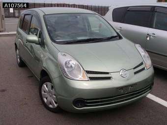 2005 Nissan Note Pictures