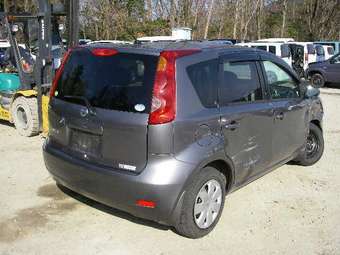 2005 Nissan Note Pictures