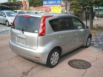 2005 Nissan Note Pictures