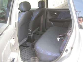 2005 Nissan Note Photos