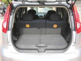 2005 Nissan Note Pictures