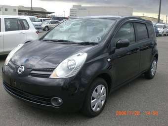 2005 Nissan Note Pictures