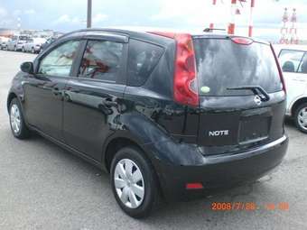 2005 Nissan Note Pictures