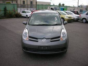 2005 Nissan Note Photos