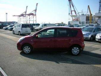 2005 Nissan Note Pictures