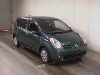 2005 Nissan Note Pictures